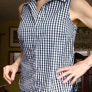 EUC Sleeveless B&W Gingham Blouse, Eddie Bauer, Women's size 8, Supima cotton